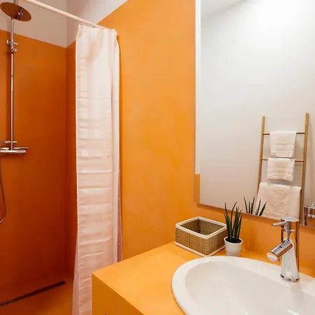 Guest house Ottoh Charm 4*